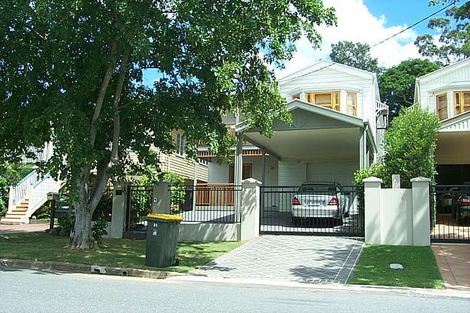 31 Stewart St, Hawthorne, QLD 4171