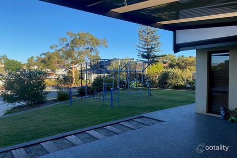 Property photo of 4 Cann Place Marmion WA 6020