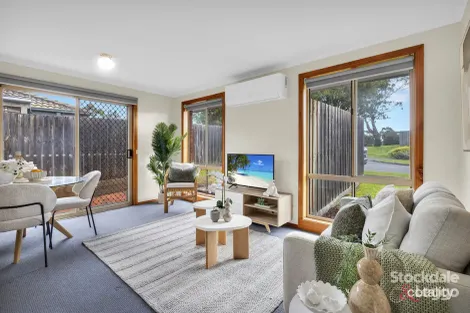 Property photo of 1/35 Dunn Crescent Langwarrin VIC 3910