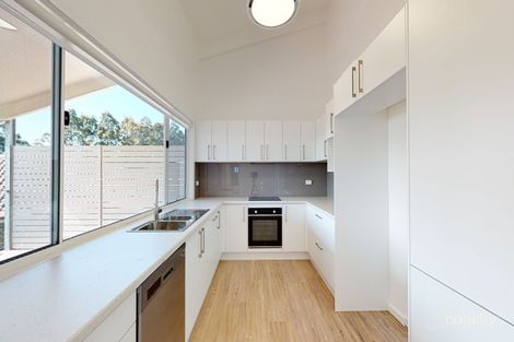 Property photo of 6 Walnut Way Fletcher NSW 2287