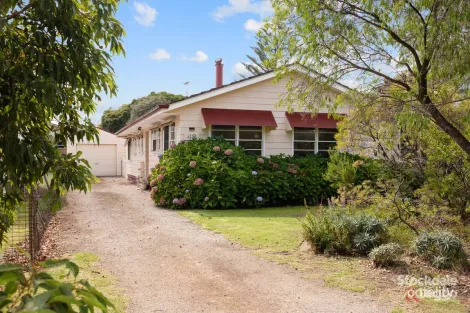 Property photo of 48 Marlin Street Smiths Beach VIC 3922