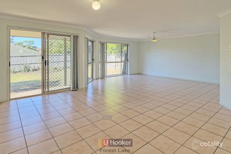 Property photo of 6 Hermitage Place Forest Lake QLD 4078