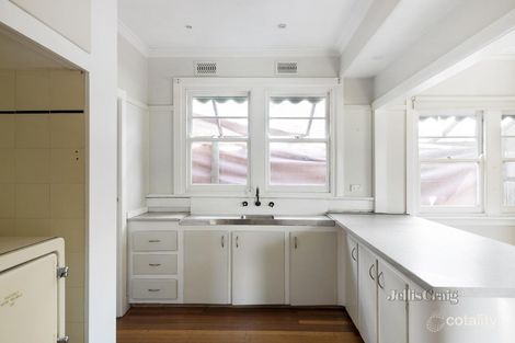 Property photo of 13 Horton Street Reservoir VIC 3073