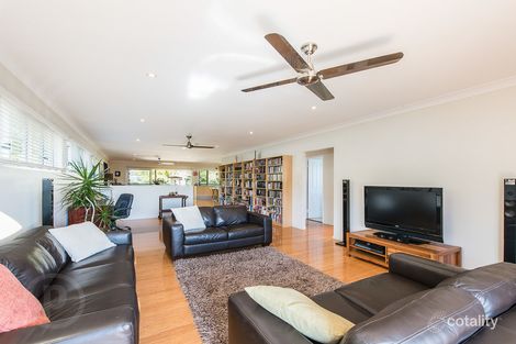 Property photo of 27 Brussels Avenue Morningside QLD 4170