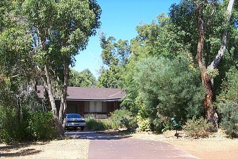 20 Heslop Rd, Lesmurdie, WA 6076