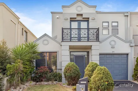 19 Markham Way, Altona Meadows, VIC 3028