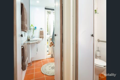 Property photo of 2 Tinarra Close Lilli Pilli NSW 2536