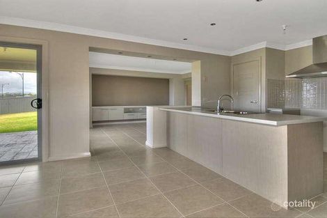 Property photo of 116 Haywards Bay Drive Haywards Bay NSW 2530