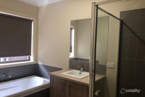 Property photo of 13 Padova Avenue Werribee VIC 3030
