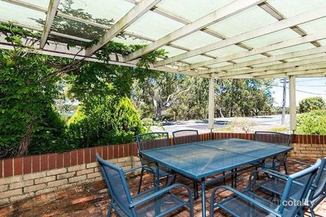 Property photo of 24 Du Maurier Road North Lake WA 6163