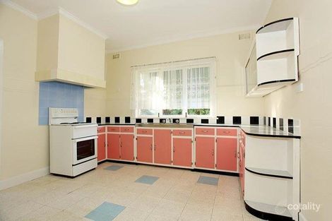 Property photo of 102 McLaughlin Street Ardeer VIC 3022