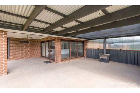 5 Lomandra Dr, Kialla, VIC 3631