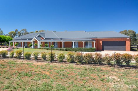 Property photo of 18 Lara Lake Road Table Top NSW 2640