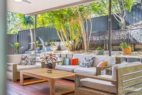 Property photo of 94 Pacific Pines Boulevard Pacific Pines QLD 4211