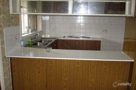 Property photo of 5 Bell Crescent Fairfield NSW 2165
