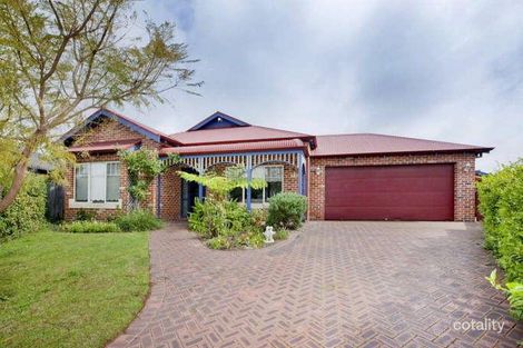 6 Dunn Ct, Landsdale, WA 6065