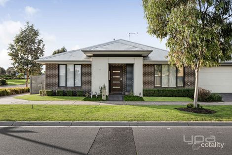 80 Peppertree Pde, Craigieburn, VIC 3064