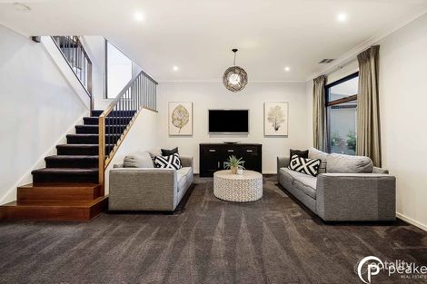 Property photo of 11 Bluebank Avenue Clyde North VIC 3978
