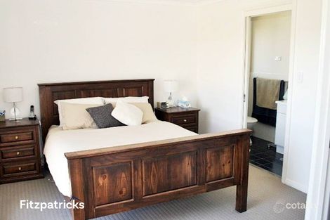 Property photo of 17 Mirrul Street Glenfield Park NSW 2650