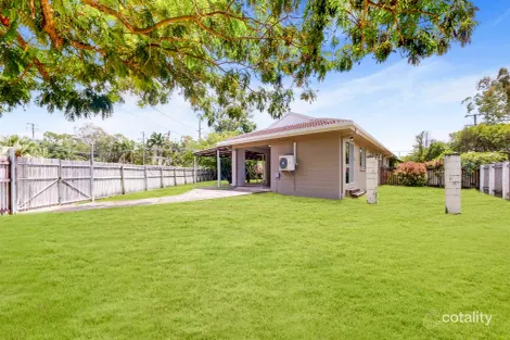 Property photo of 1/179 Albert Street Cranbrook QLD 4814