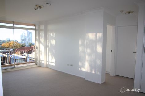 Property photo of 28/11-17 Watson Street Neutral Bay NSW 2089