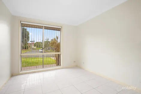 Property photo of 23 Lambert Avenue Plumpton NSW 2761