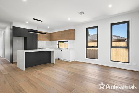 Property photo of 37 Geoffrey Drive Kilsyth VIC 3137