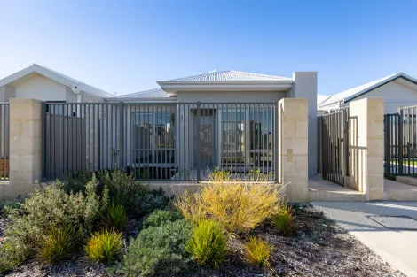 22 Glamour Way, Mandogalup, WA 6167