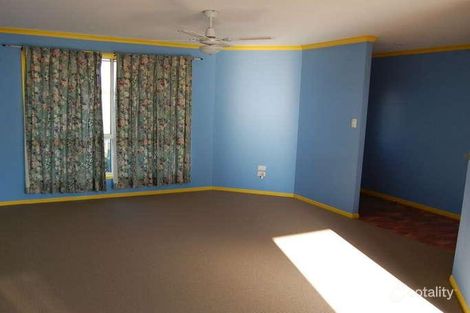 Property photo of 16 Broadmeadow Avenue Thabeban QLD 4670