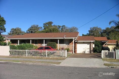 5 Lake St, Budgewoi, NSW 2262