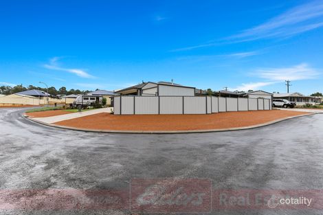 Property photo of 2 Robinia Rise Collie WA 6225