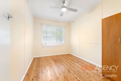 Property photo of 39 Brisbane Water Drive Point Clare NSW 2250