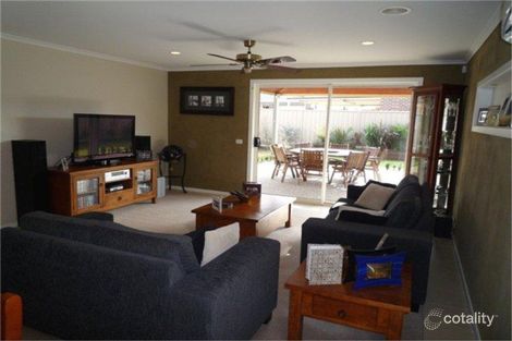 Property photo of 56 Barringo Way Caroline Springs VIC 3023