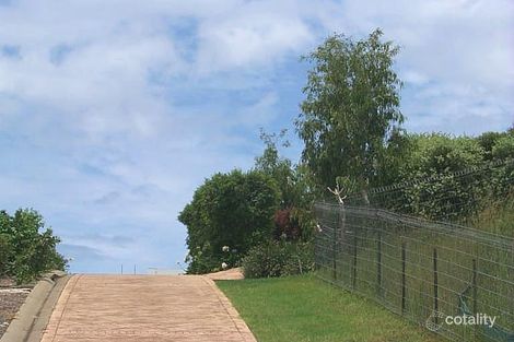 3 Coastwatch Cl, Korora, NSW 2450