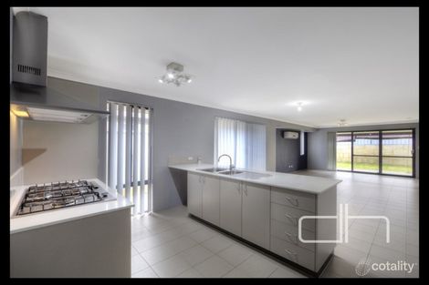 Property photo of 38 Langport Way Butler WA 6036