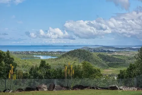 51 Wright Rd, Grasstree Beach, QLD 4740