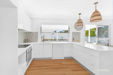 Property photo of 183 Whiting Street Labrador QLD 4215