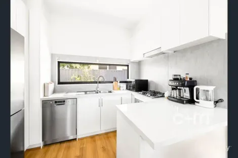 Property photo of 2/17 Cuthbert Street Broadmeadows VIC 3047
