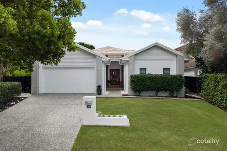 31 GRANGE AVE, CARSELDINE, QLD 4034