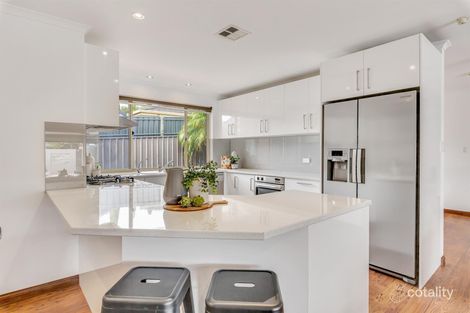 Property photo of 2 Arcola Court Greenwith SA 5125