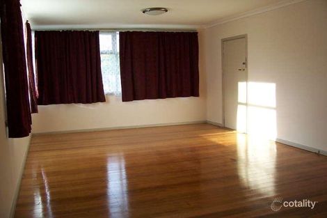 Property photo of 17 St Leonards Close Noble Park VIC 3174