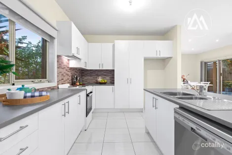 Property photo of 1/4 Maple Street Langwarrin VIC 3910