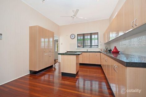 Property photo of 9 Purves Street Hyde Park QLD 4812