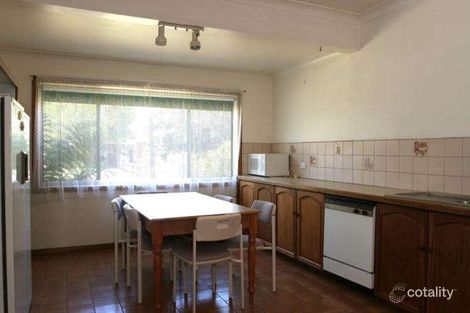 Property photo of 51 Bracken Grove Altona VIC 3018