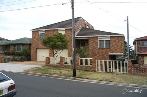 8 Mawson Pde, Chifley, NSW 2036