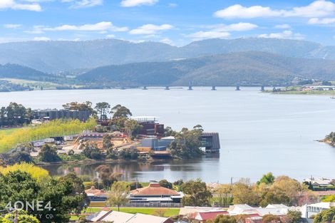Property photo of 27 Kinarra Crescent Chigwell TAS 7011
