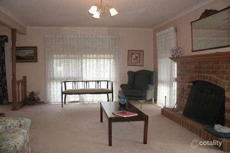 Property photo of 5 Riverbend Crescent Werribee VIC 3030