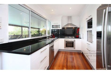 Property photo of 8 Iverna Street Tingalpa QLD 4173