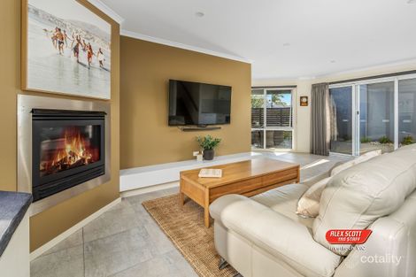 Property photo of 17 Fairfax Court Inverloch VIC 3996