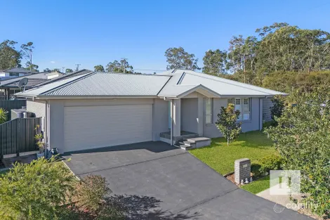 2 Honey Myrtle Rd, Warnervale, NSW 2259